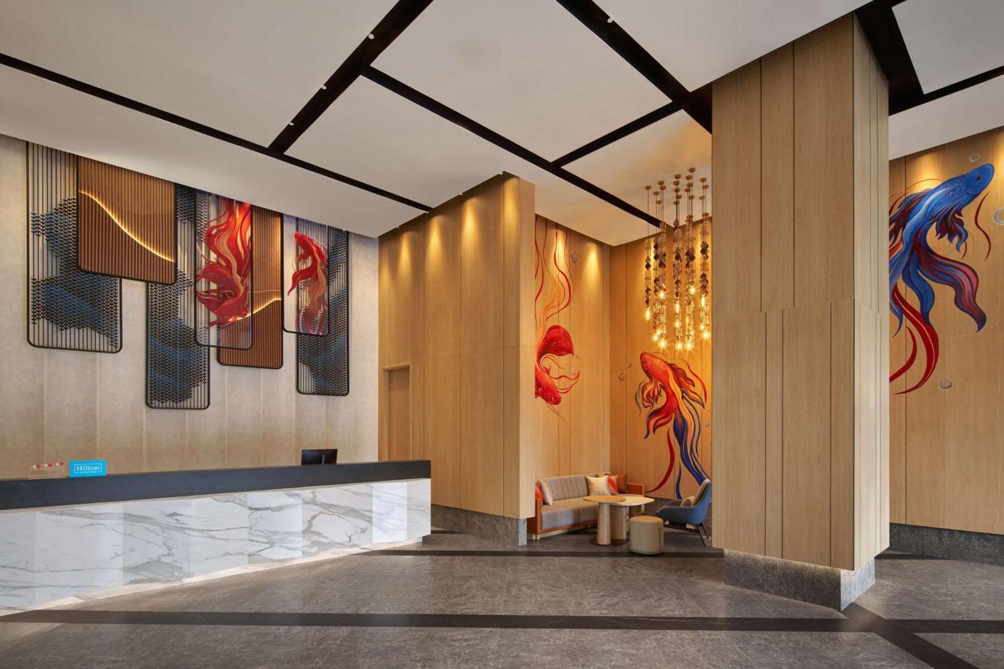 Hilton Garden Inn Bangkok Riverside Экстерьер фото